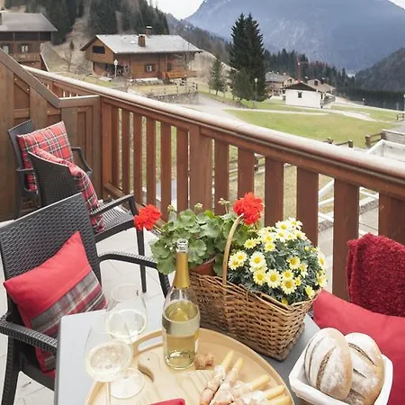 Diffuso In Di Sotto Apartamento